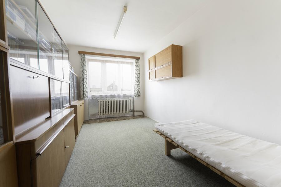 Pokoj, vila Rektorská, Praha 10 – Malešice