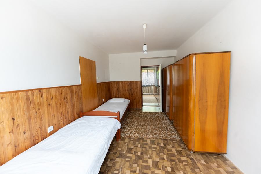 Pokoj, vila Rektorská, Praha 10 – Malešice